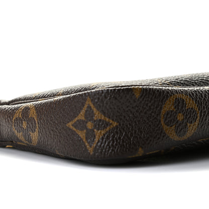 Louis Vuitton Monogram Mini Pochette Accessories 10 of 11