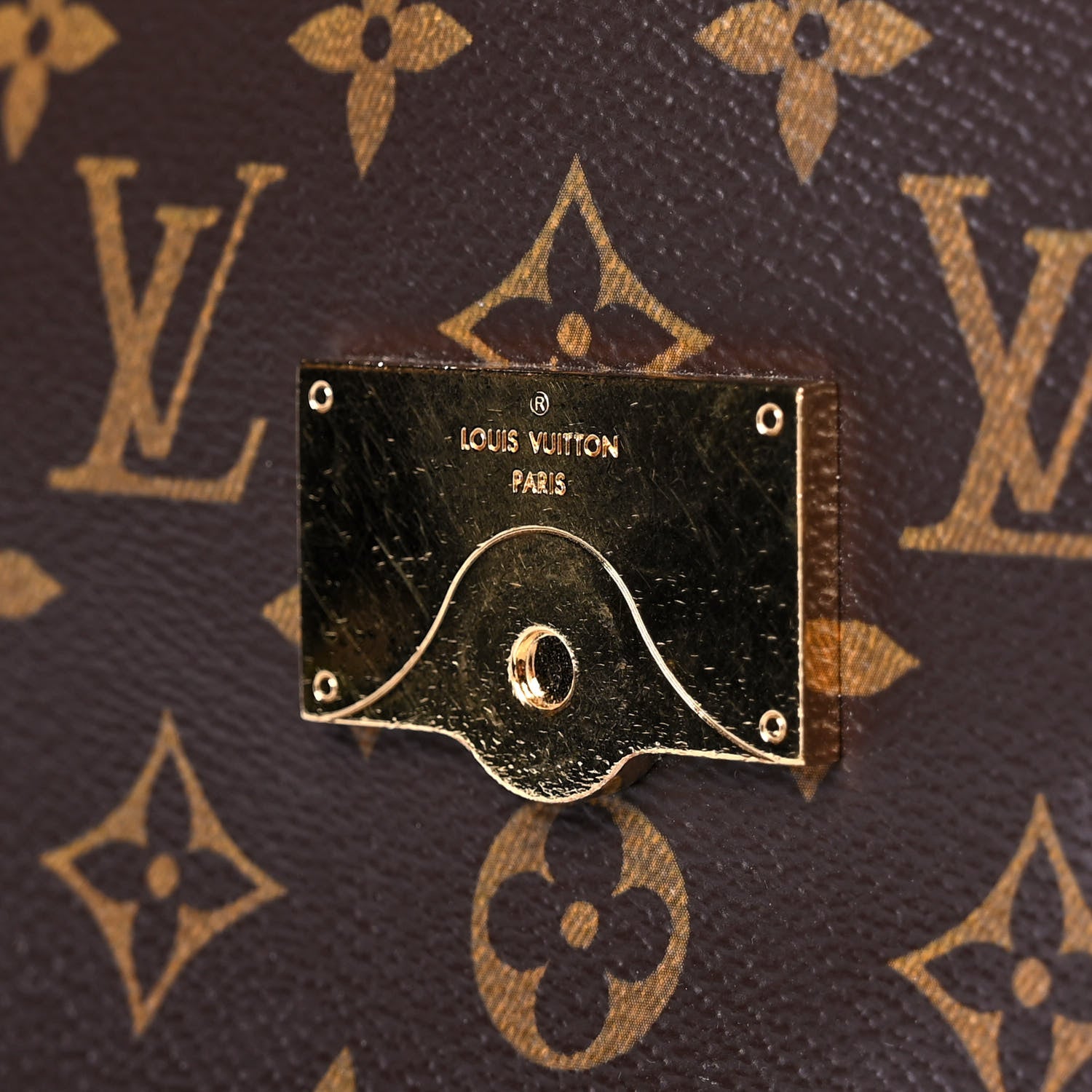 Louis Vuitton Monogram Beaubourg MM Safran Imperial 11 of 13