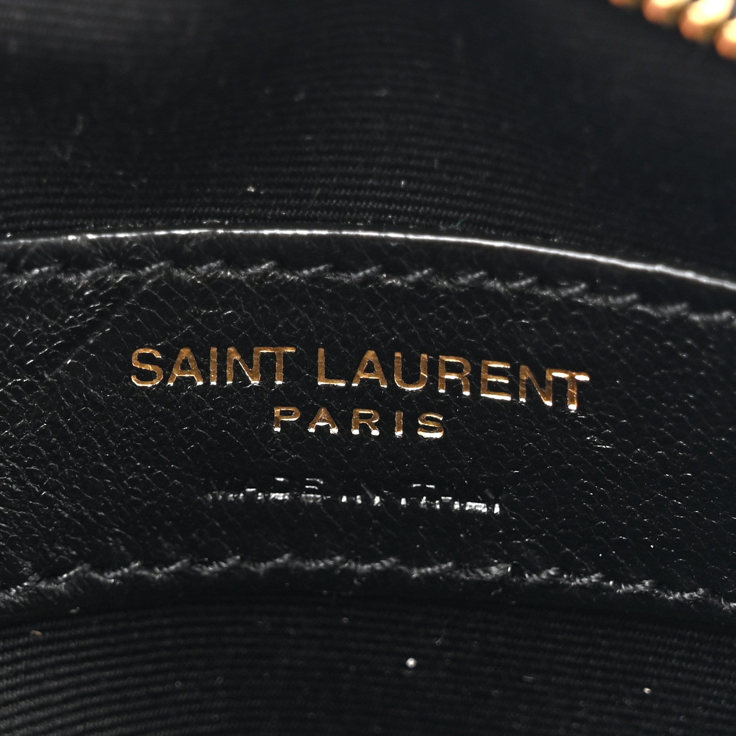 Saint Laurent Calfskin Matelasse Chevron Quilted Baby Round Vinyle Belt Bag Black 6 of 10