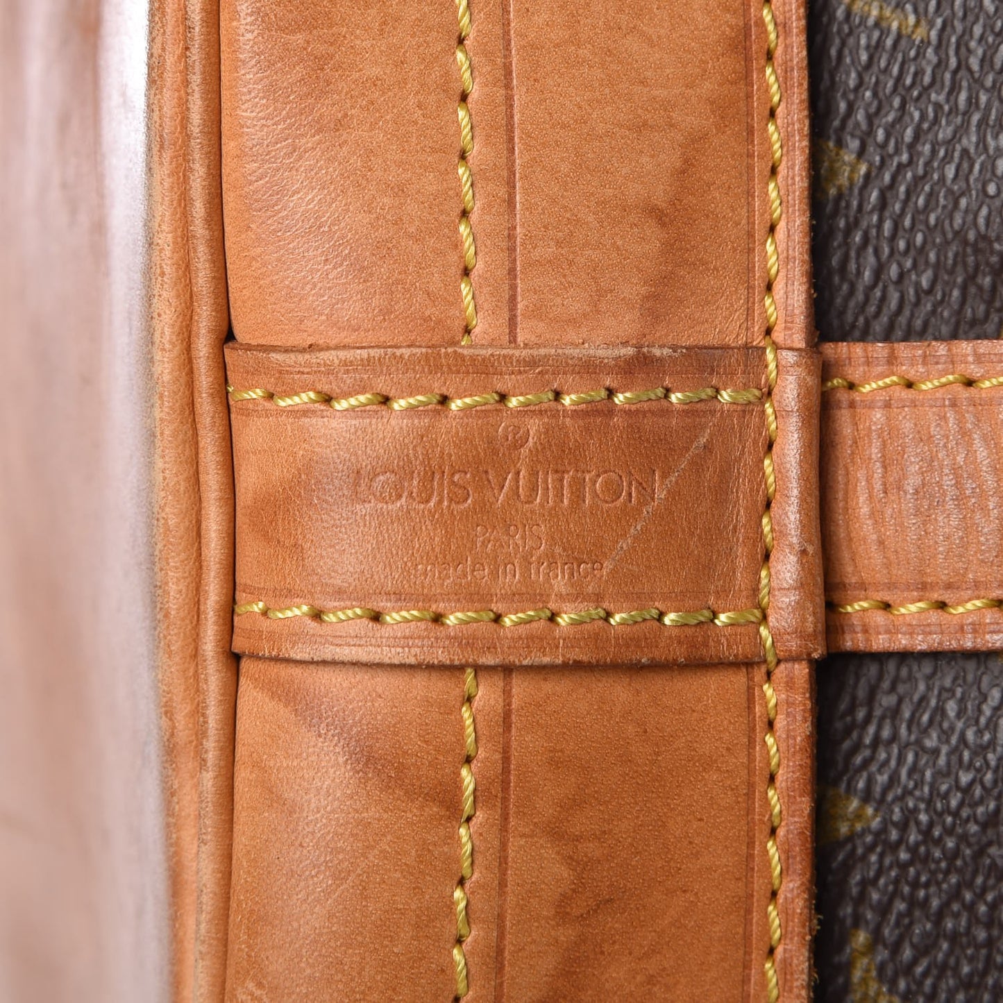 Monogram Noe