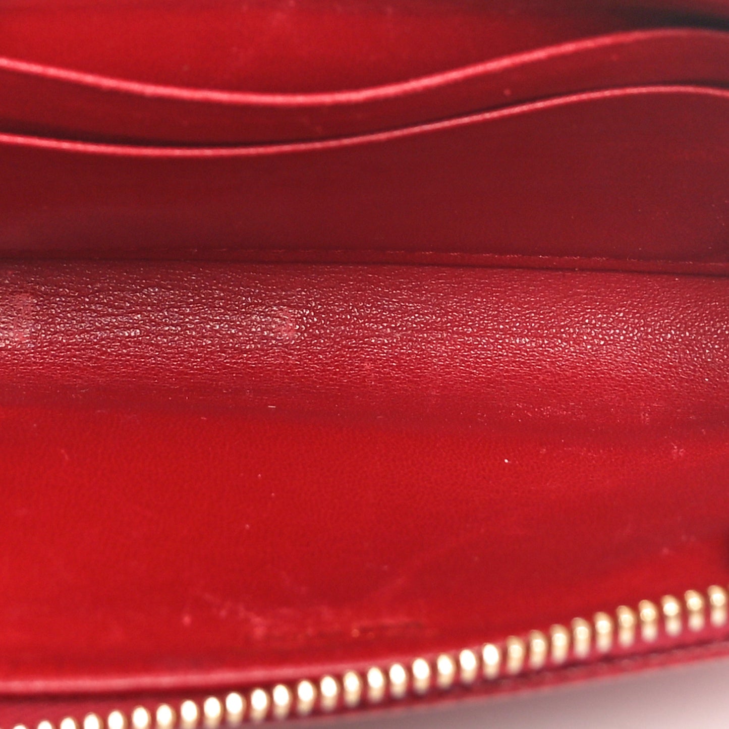 Saffiano Metal Zip Around Keychain Fuoco