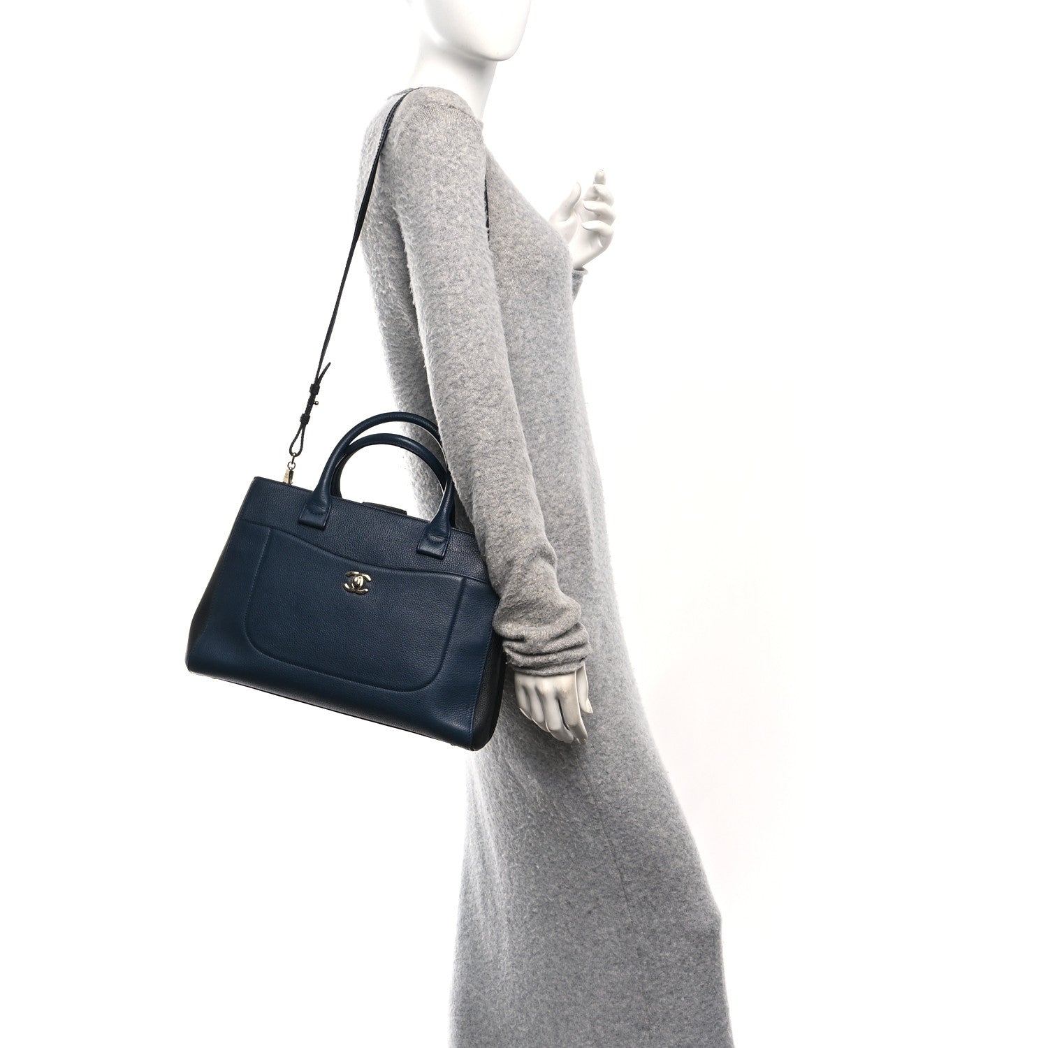 Chanel Grained Calfskin Small Neo Executive Shopper Tote Dark Blue Black 2 of 10