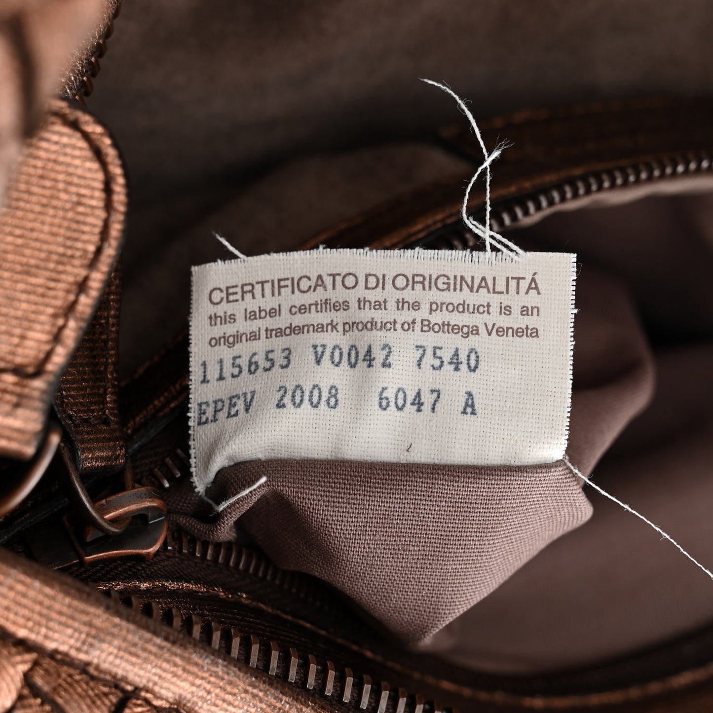 Metallic Nappa Intrecciato Medium Veneta Hobo Copper