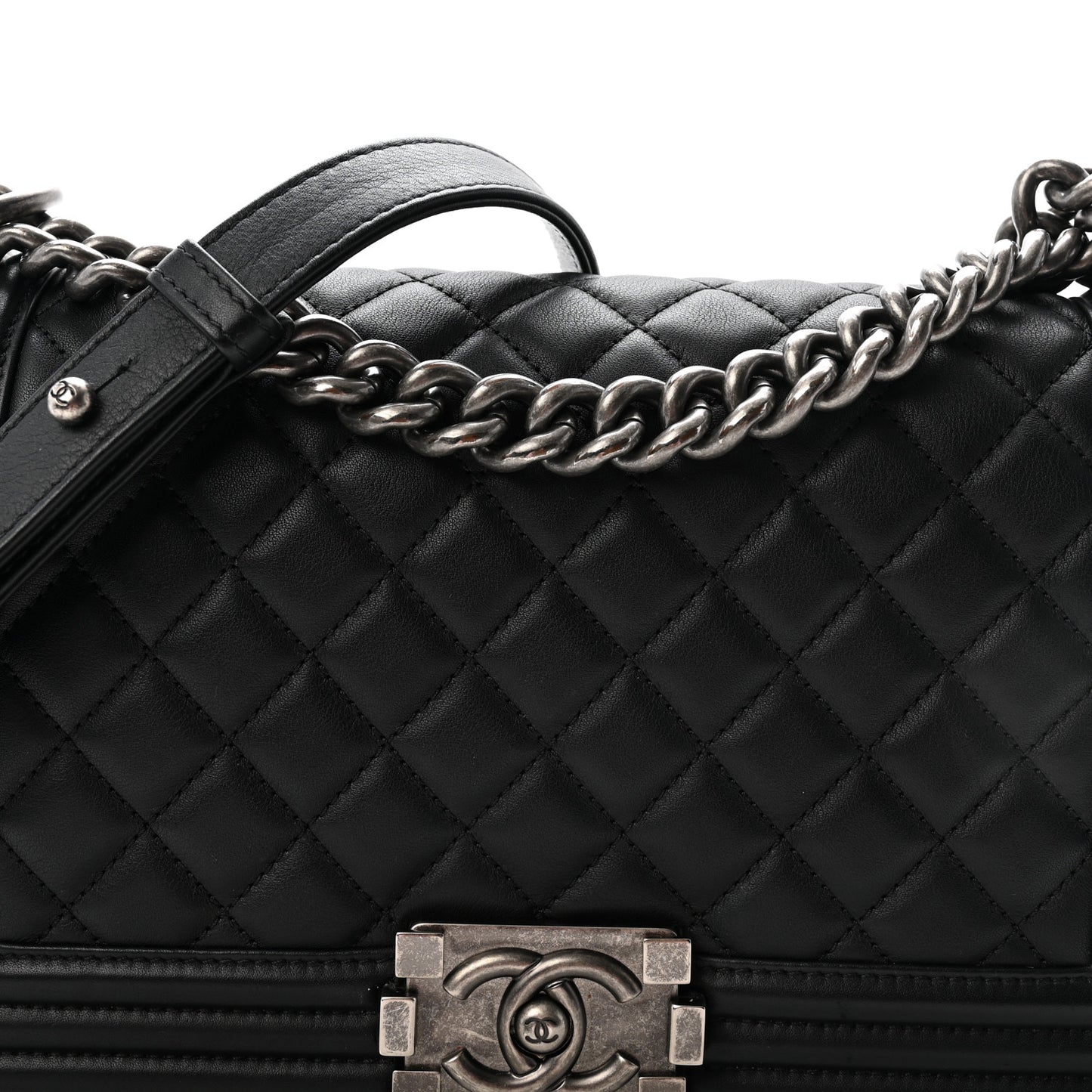 Calfskin Quilted Medium Boy Flap Black