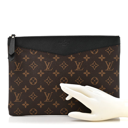 Louis Vuitton Monogram Daily Pouch Black 2 of 7
