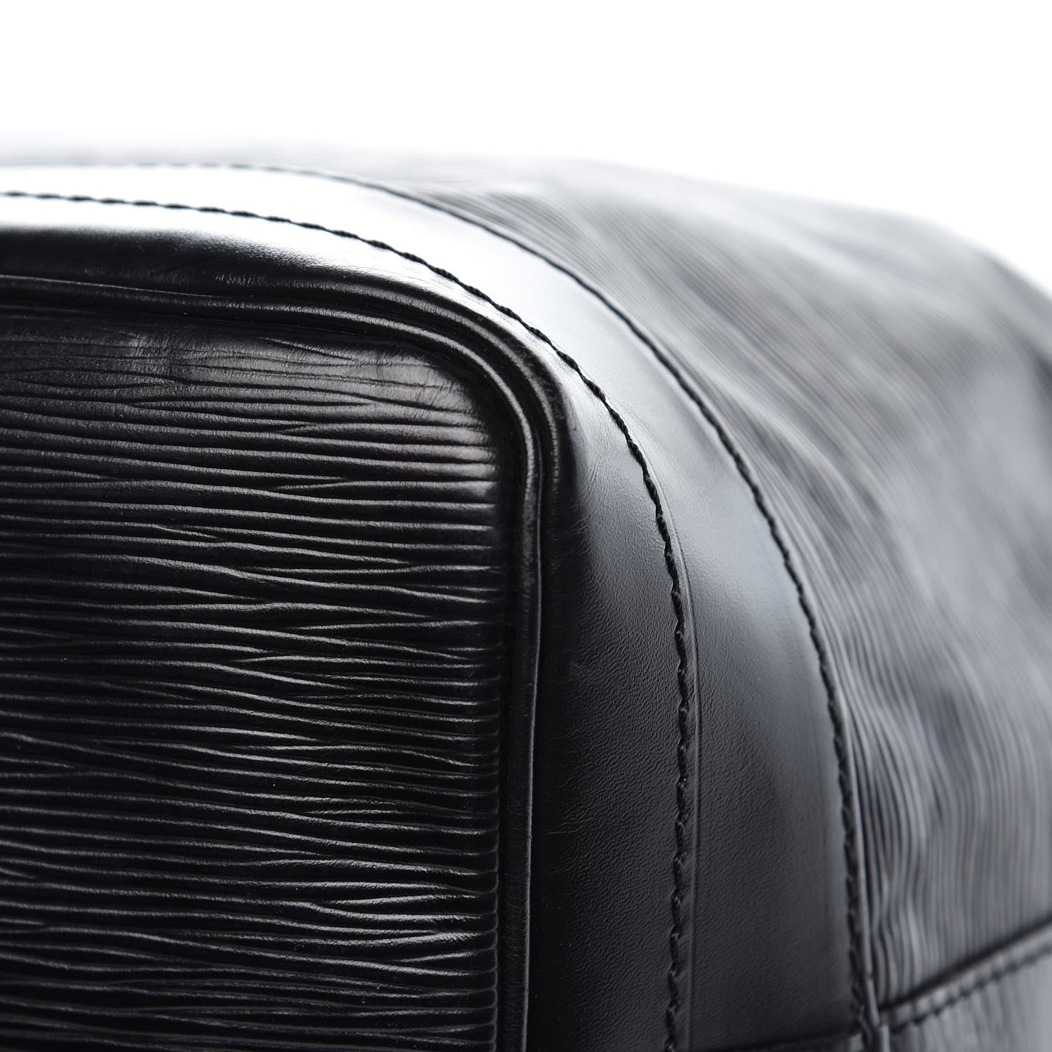 Louis Vuitton Epi Noe Black 11 of 13