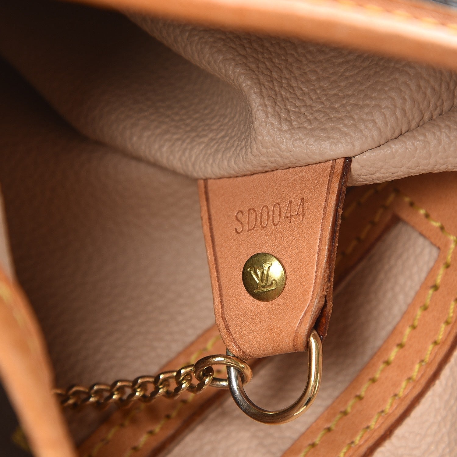 Louis Vuitton Monogram Petit Bucket 23 7 of 9