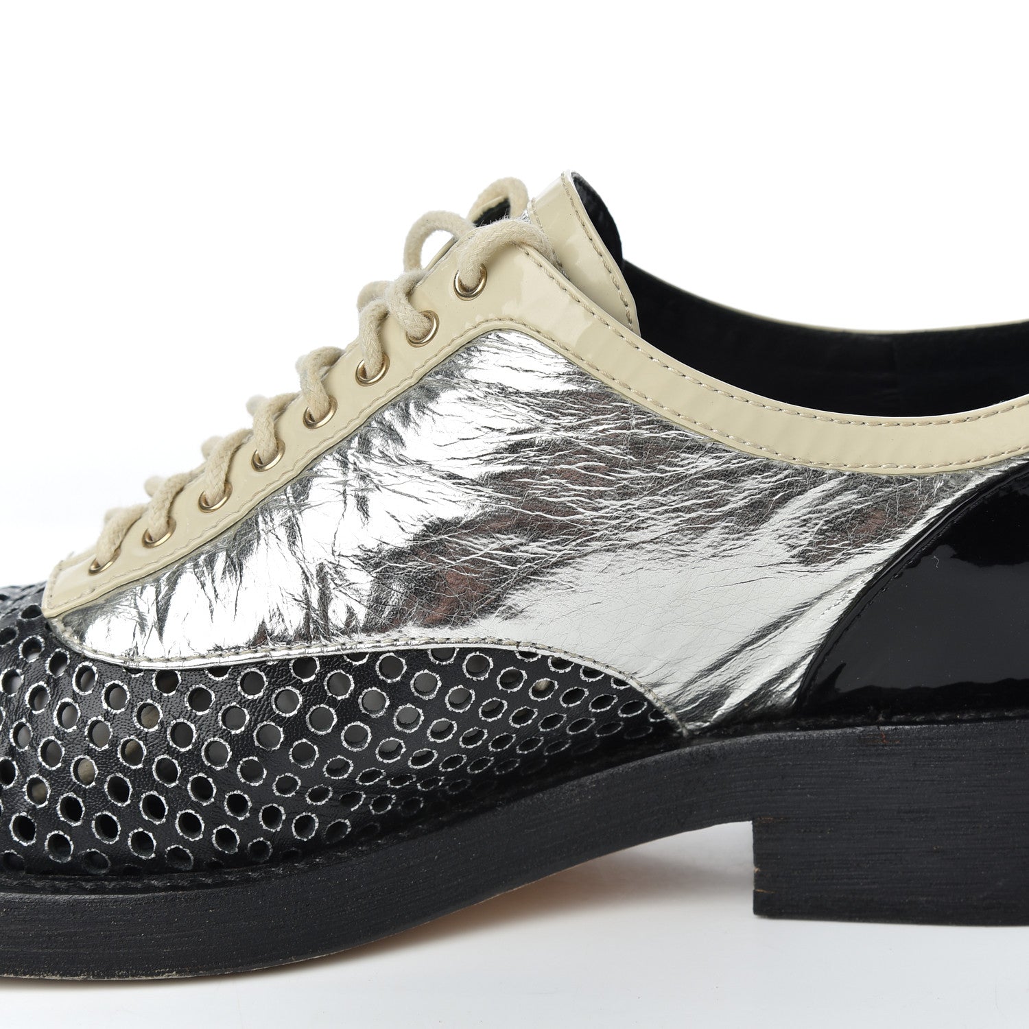 Chanel Metallic Crumpled Lambskin CC Lace Up Oxfords 36.5 12 of 20