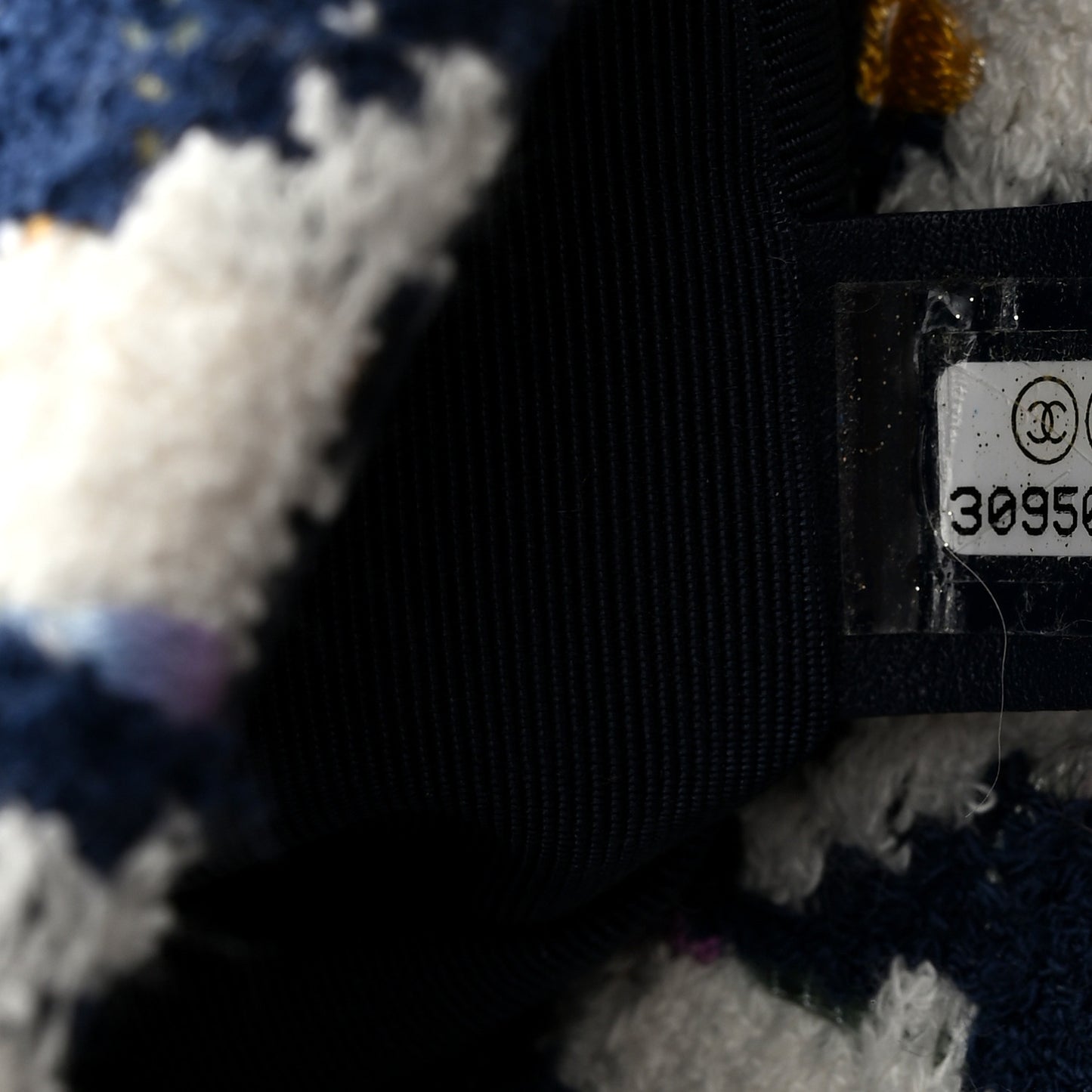 Tweed Quilted Medium Chanel 19 Flap Ecru Navy Blue Multicolor