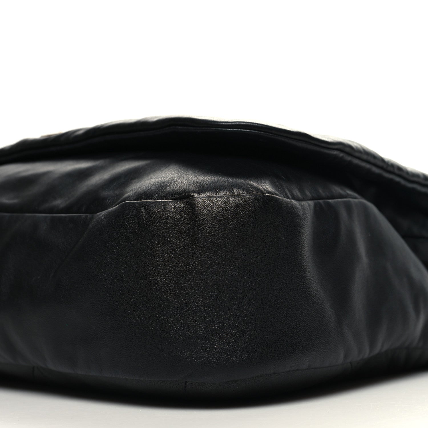 Saint Laurent Lambskin Matelasse Monogram Large Jamie 4.3 Black 10 of 10
