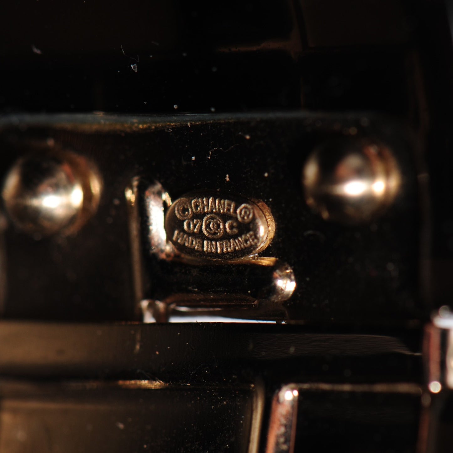 Resin Crystal Baguette Geometric CC Cuff Black