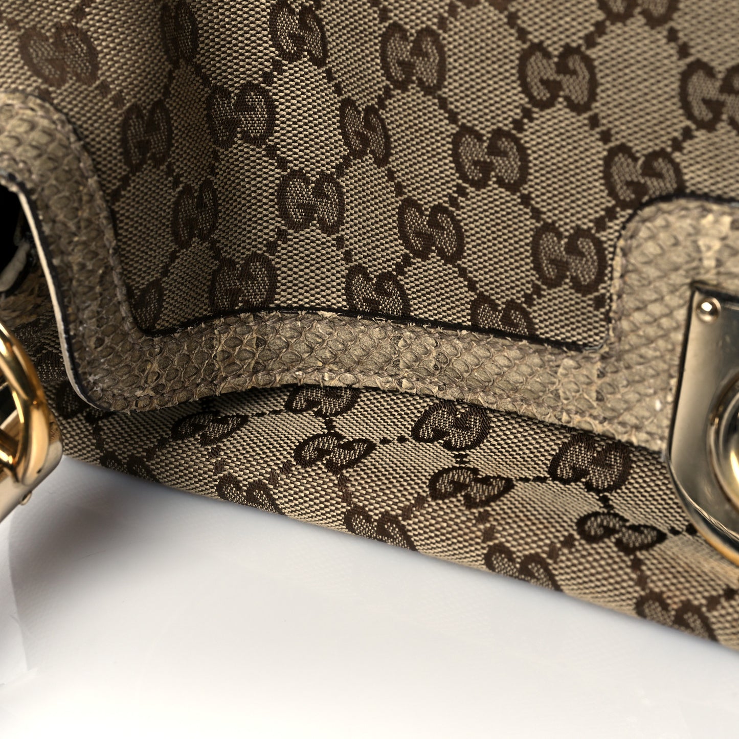 Monogram Large Indy Top Handle Hobo Off White