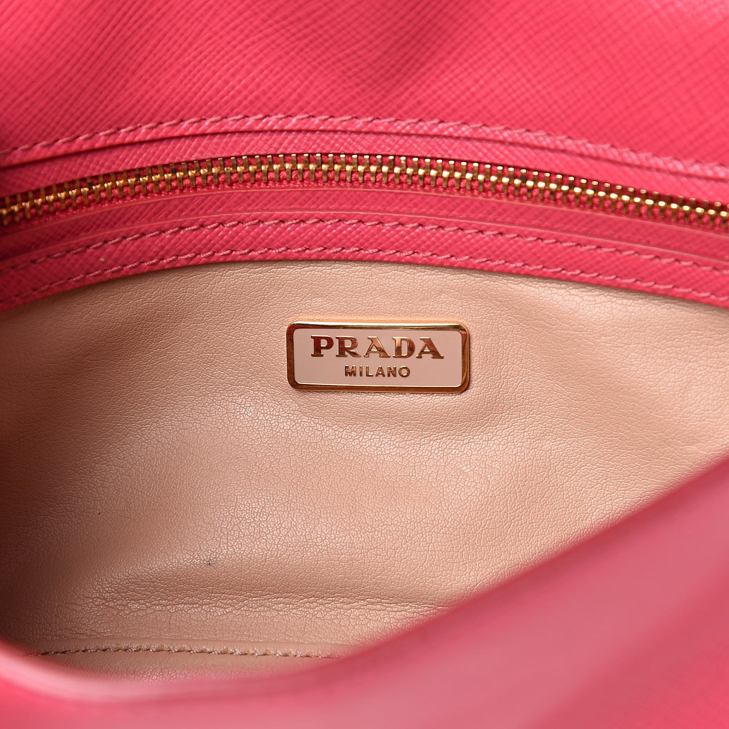 Saffiano Lux Chain Shoulder Bag Peonia