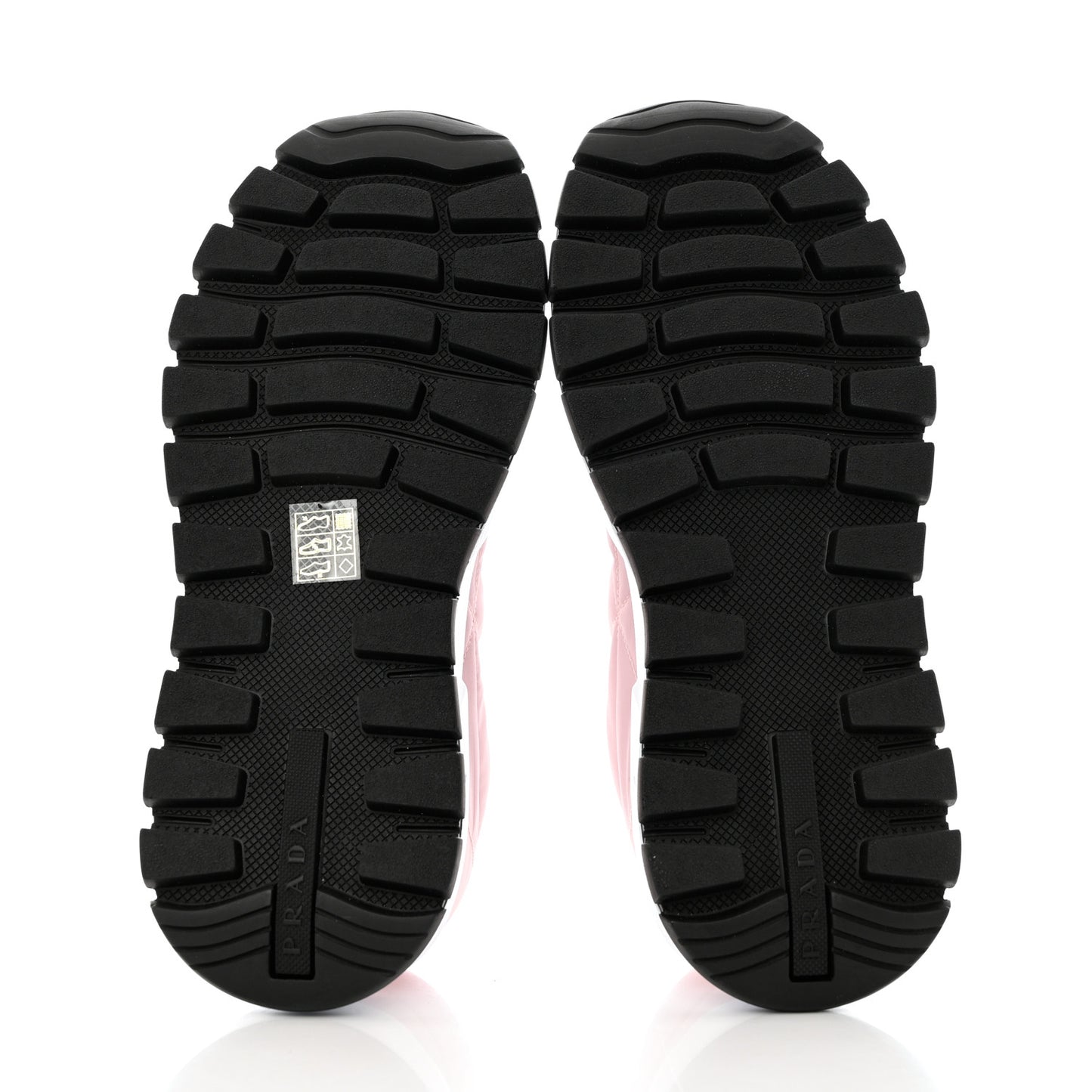 Re-Nylon Piuma Metal Triangle Logo Quilted 45mm Sneakers 39 Alabastro