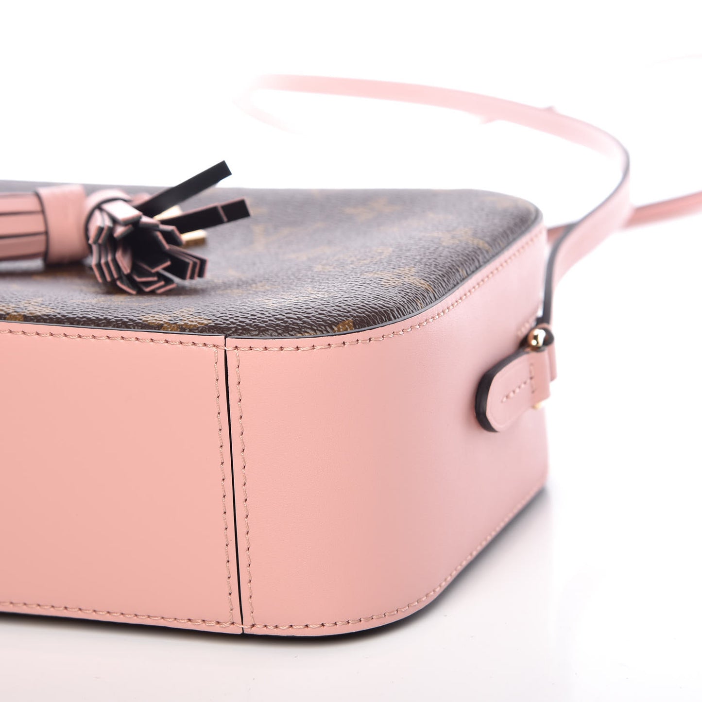 Monogram Saintonge Rose Poudre