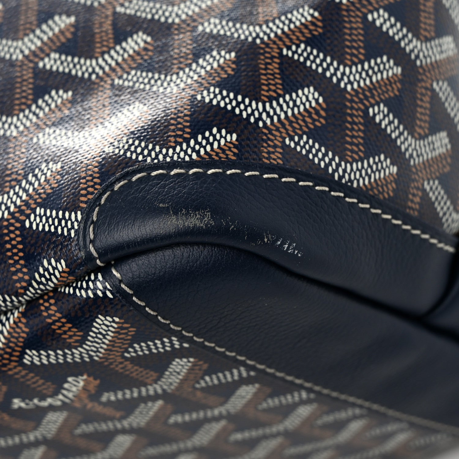 Goyard Goyardine Artois MM Navy 11 of 11