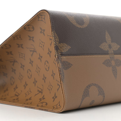 Louis Vuitton Reverse Monogram Giant Onthego GM 8 of 10