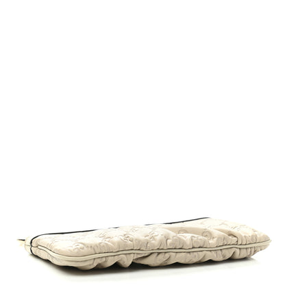Gucci Guccissima New Britt Wristlet Off White 4 of 9