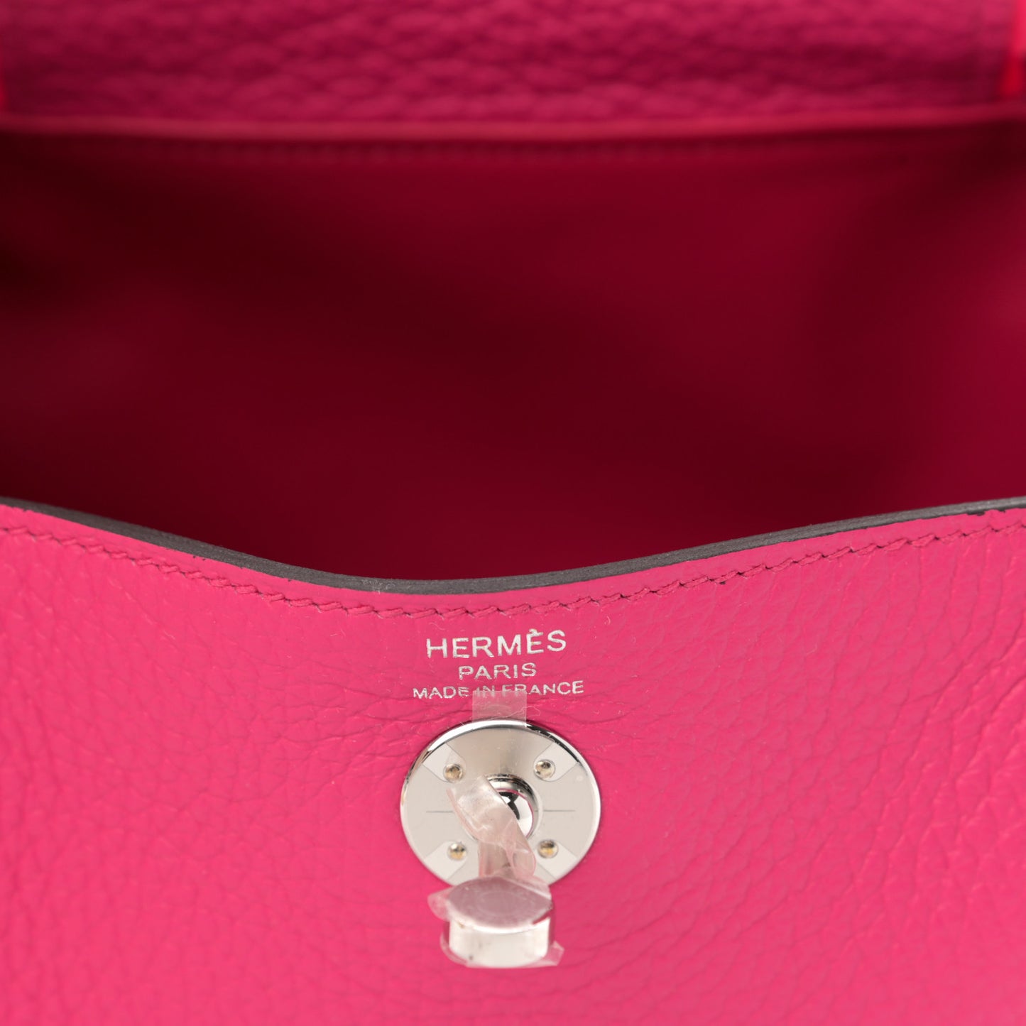 Taurillon Clemence Mini Lindy 20 Rose Shocking