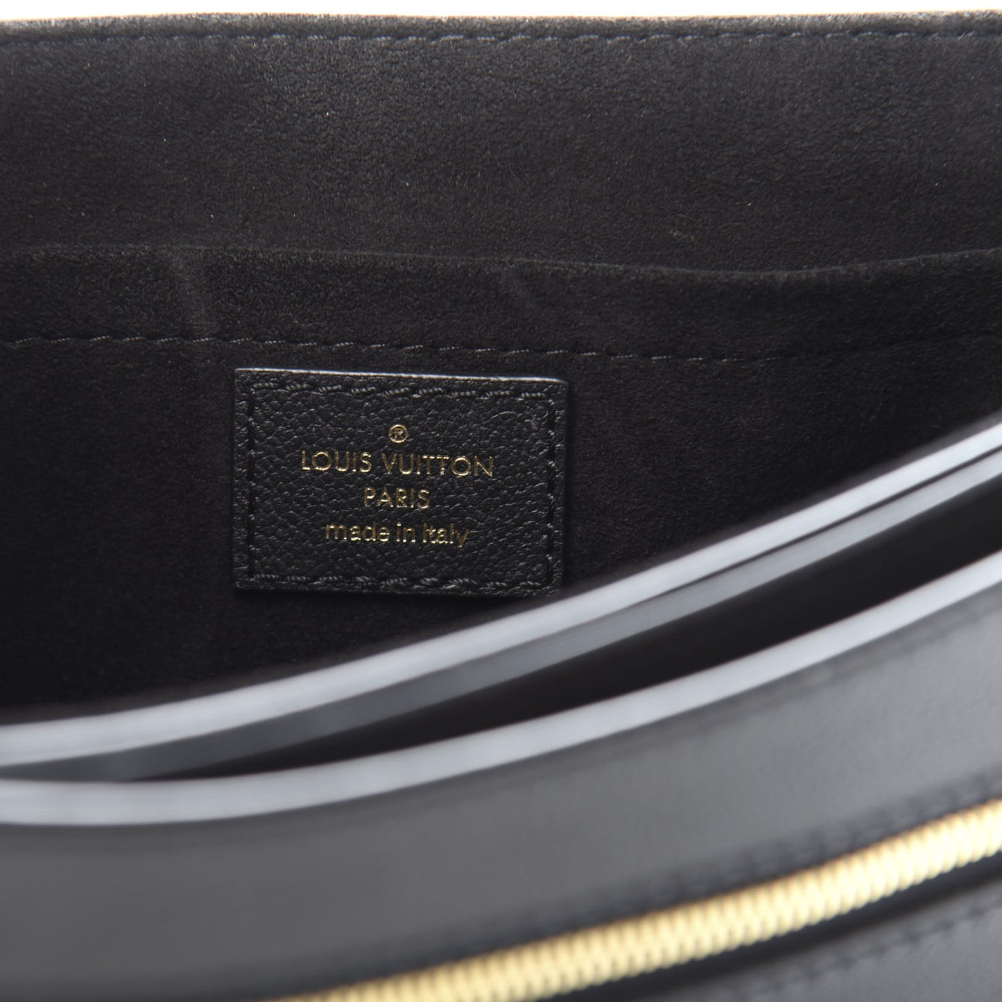 Calfskin Monogram Very Messenger Black