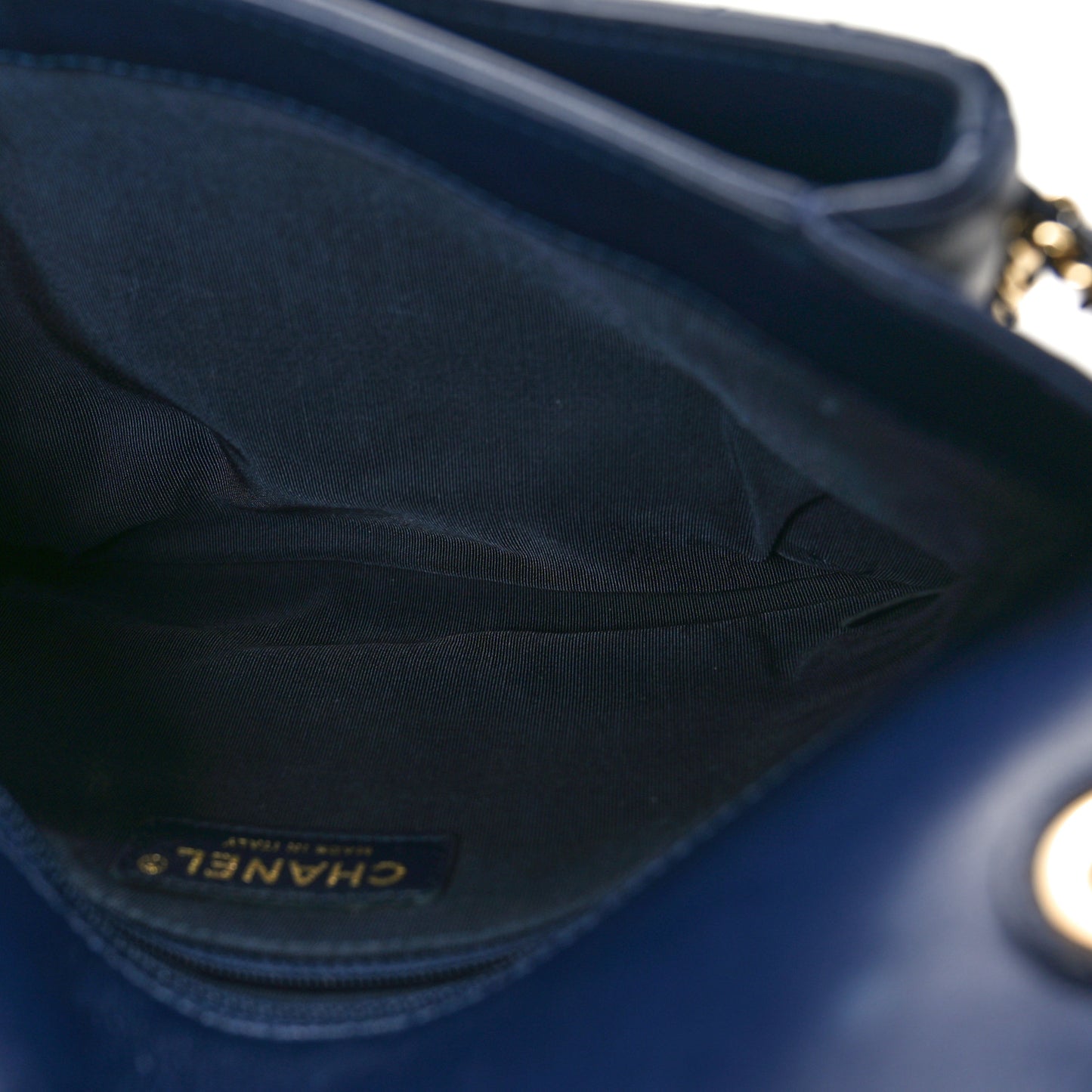 Lambskin Quilted Large CC Unchained Crossbody Navy