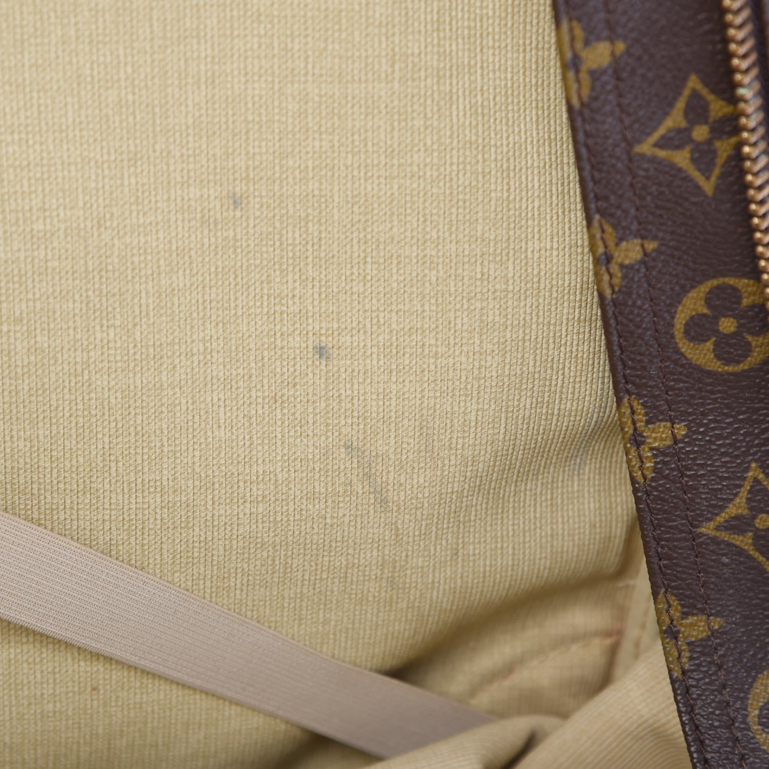 Louis Vuitton Monogram Sirius 60 6 of 13