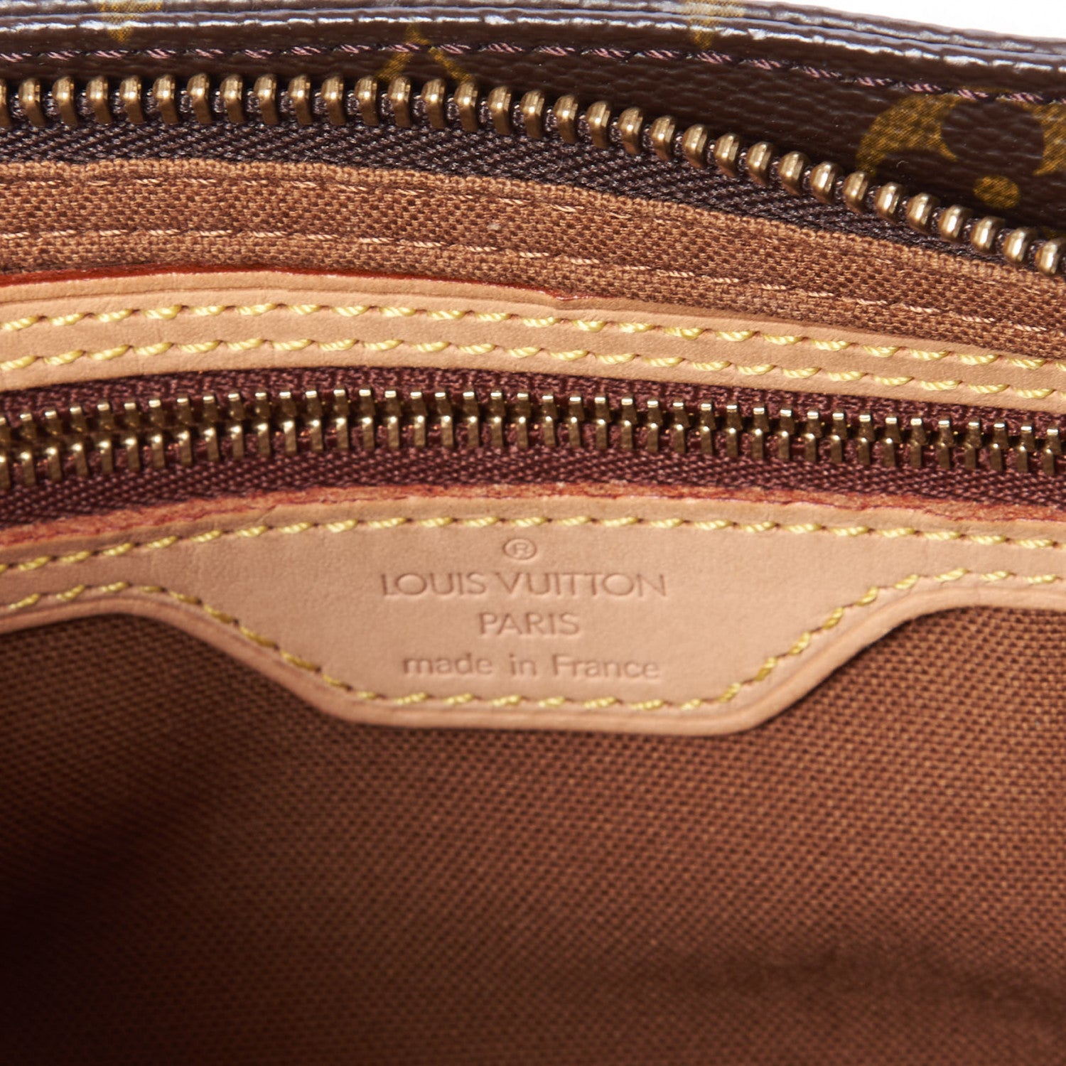 Louis Vuitton Monogram Trotteur 7 of 8