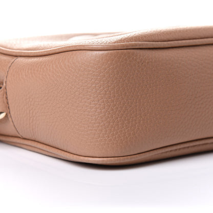 Gucci Pebbled Calfskin Small Soho Disco Bag Camelia 9 of 10