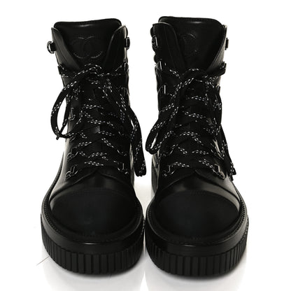 Chanel Calfskin Grosgrain Quilted Lace Up Boots 36.5 Black Grey 5 of 10