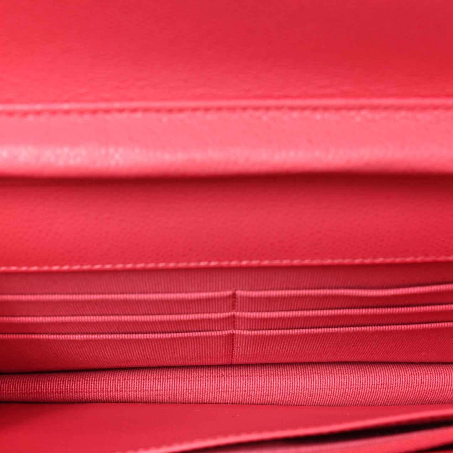 Caviar Quilted Wallet on Chain WOC Pink