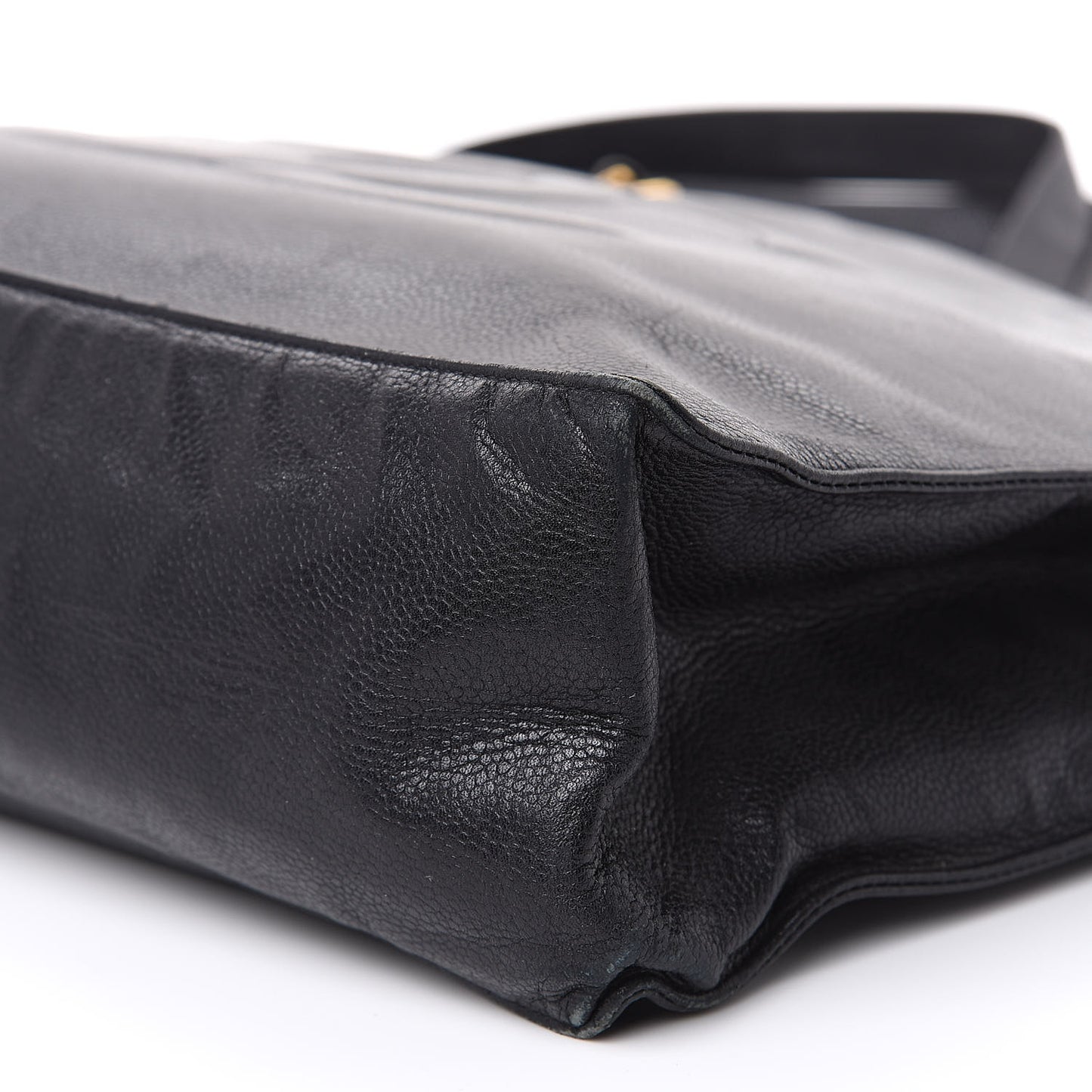 Caviar CC Shoulder Bag Black