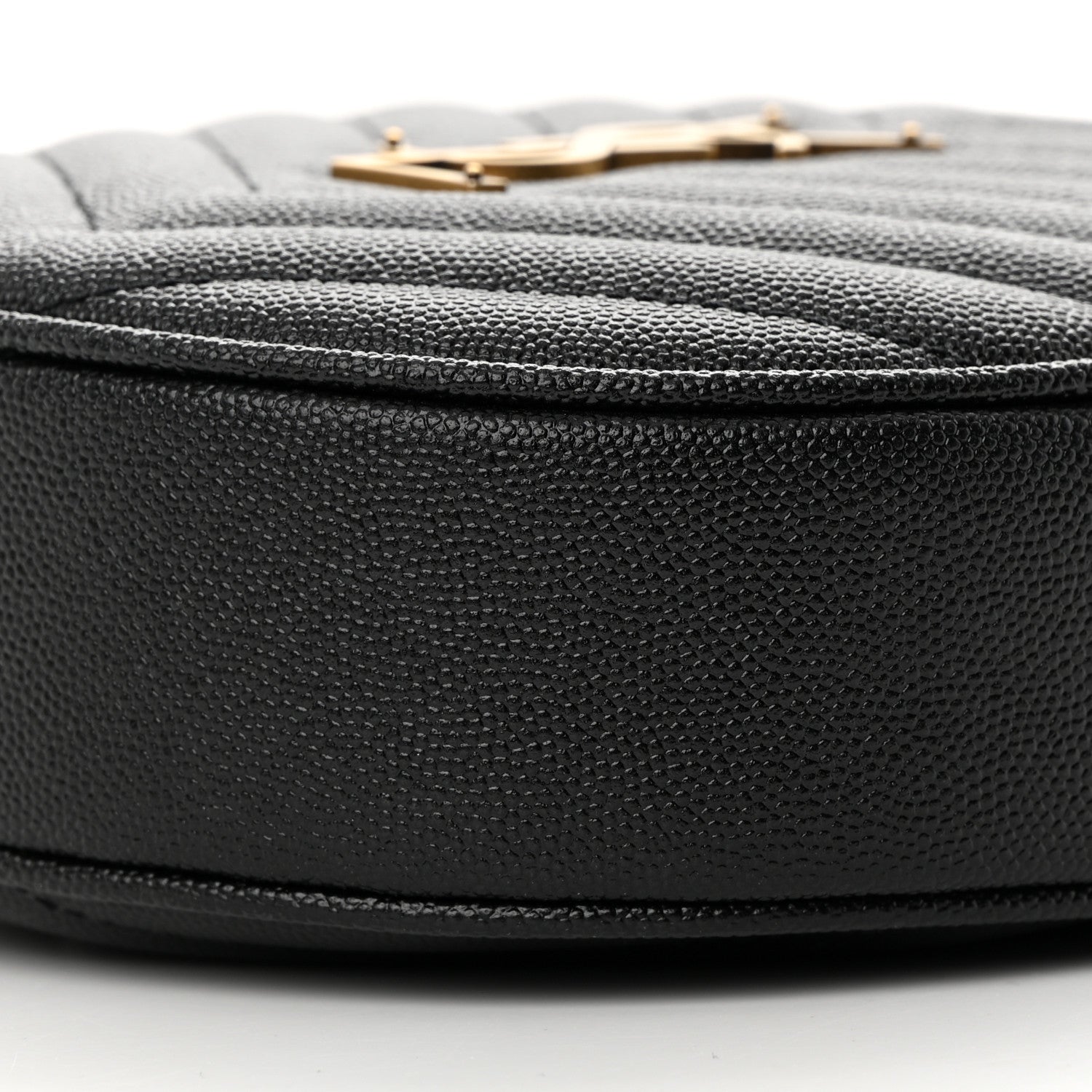Saint Laurent Grain De Poudre Matelasse Chevron Quilted Round Vinyle Camera Bag Black 10 of 11