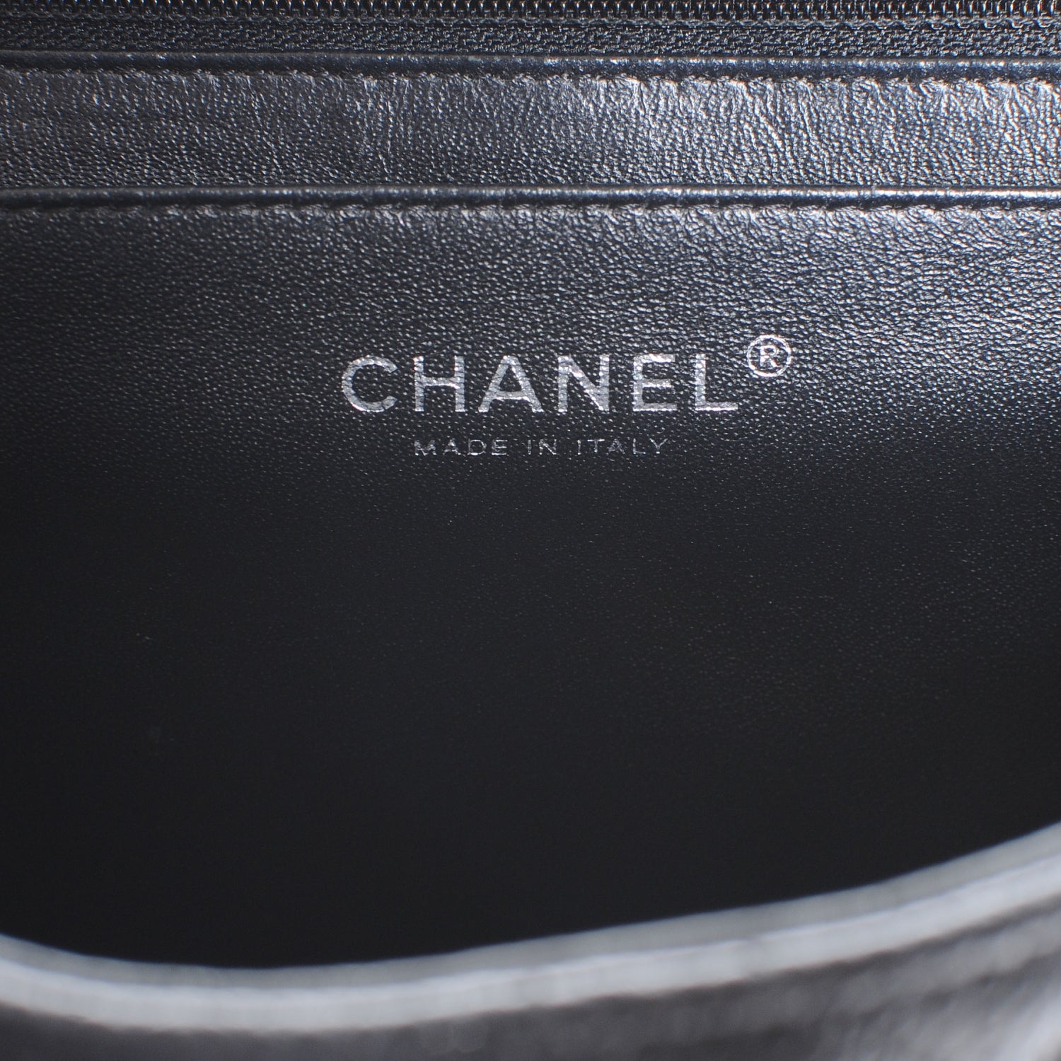 Chanel Caviar Maxi Single Flap Black 7 of 8