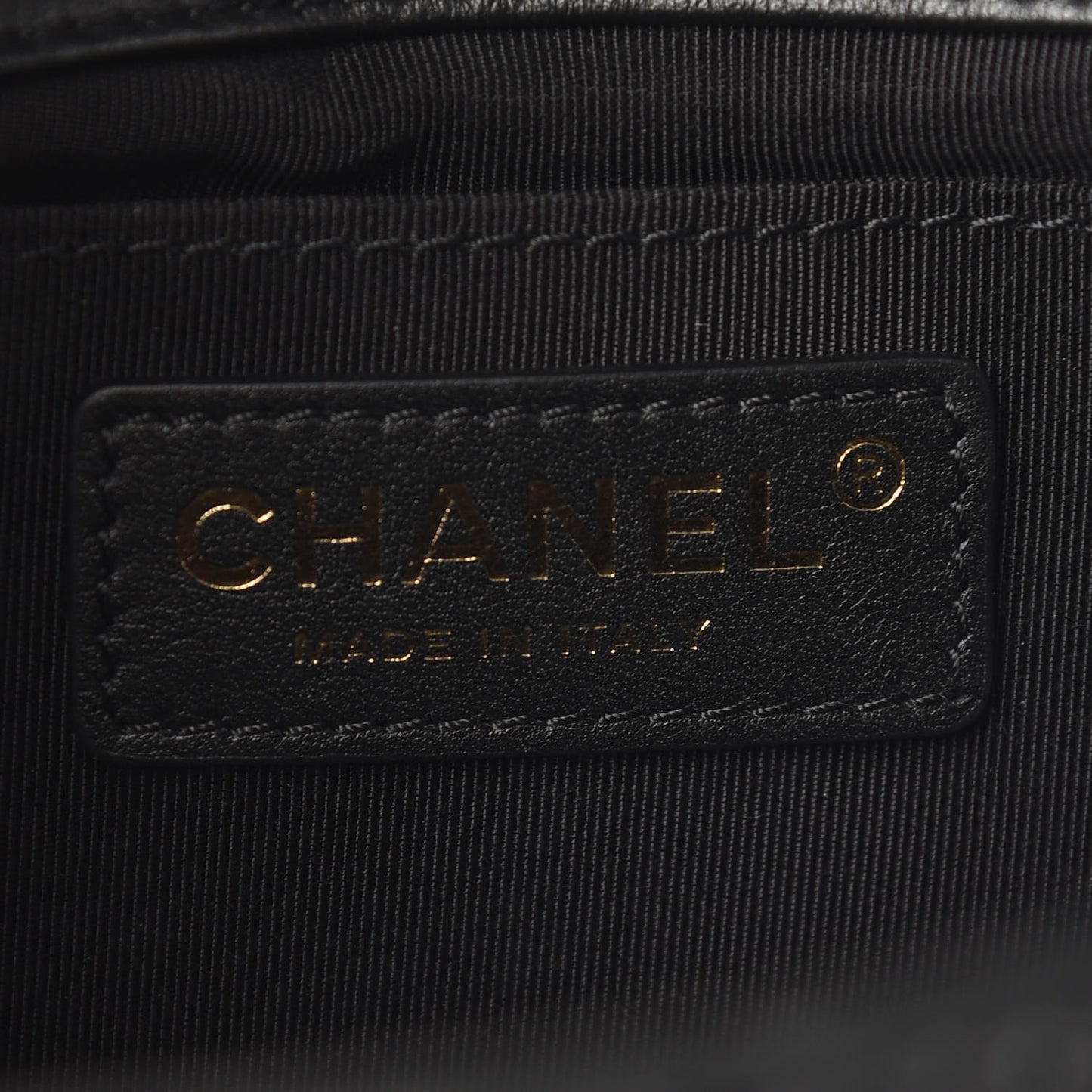 Calfskin Quilted Medium Bubbly Flap Black
