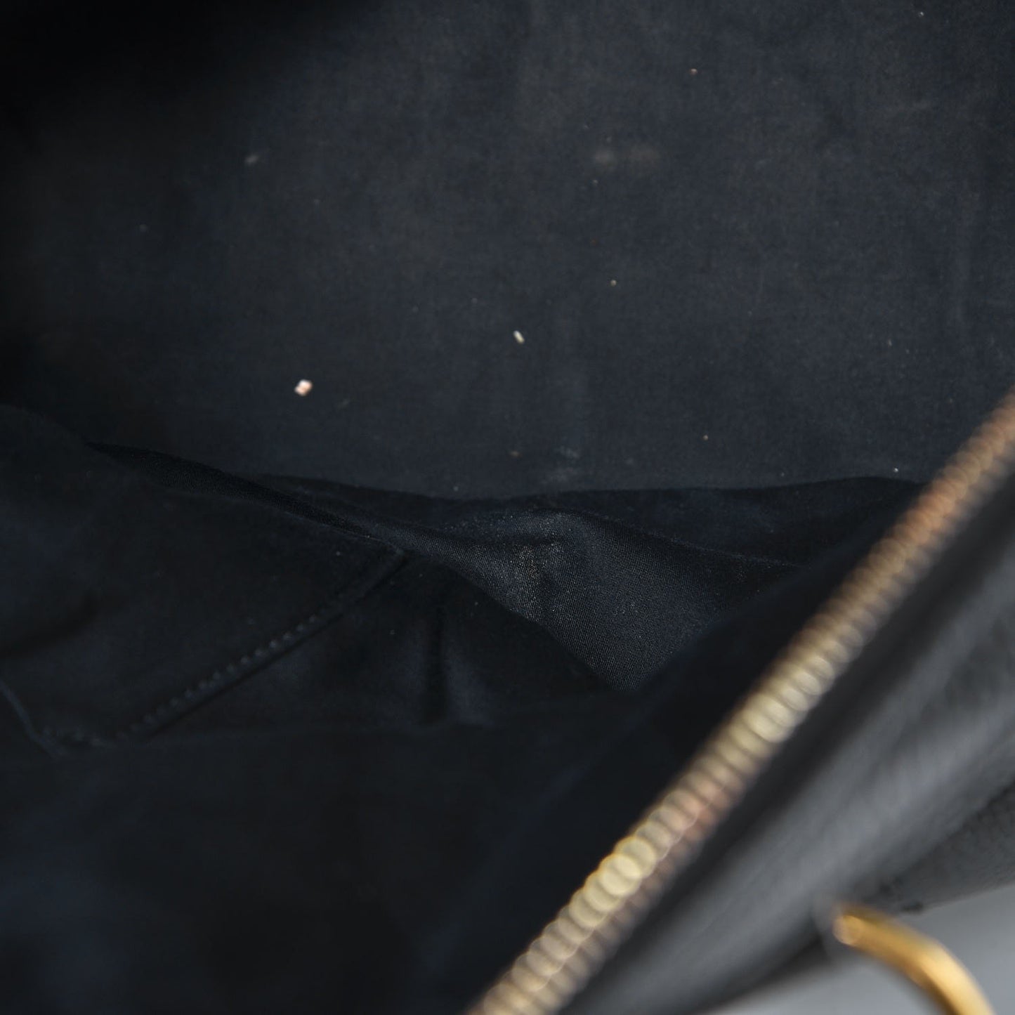 Calfskin Oversized Muse Black