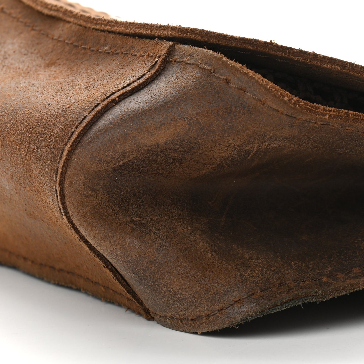 Nubuck Stitched Small Highlander Messenger Brown