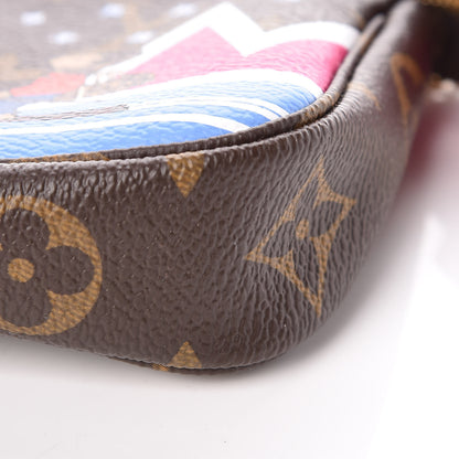 Louis Vuitton Monogram 2018 Christmas Animation Mini Bears Pochette Accessories 9 of 9