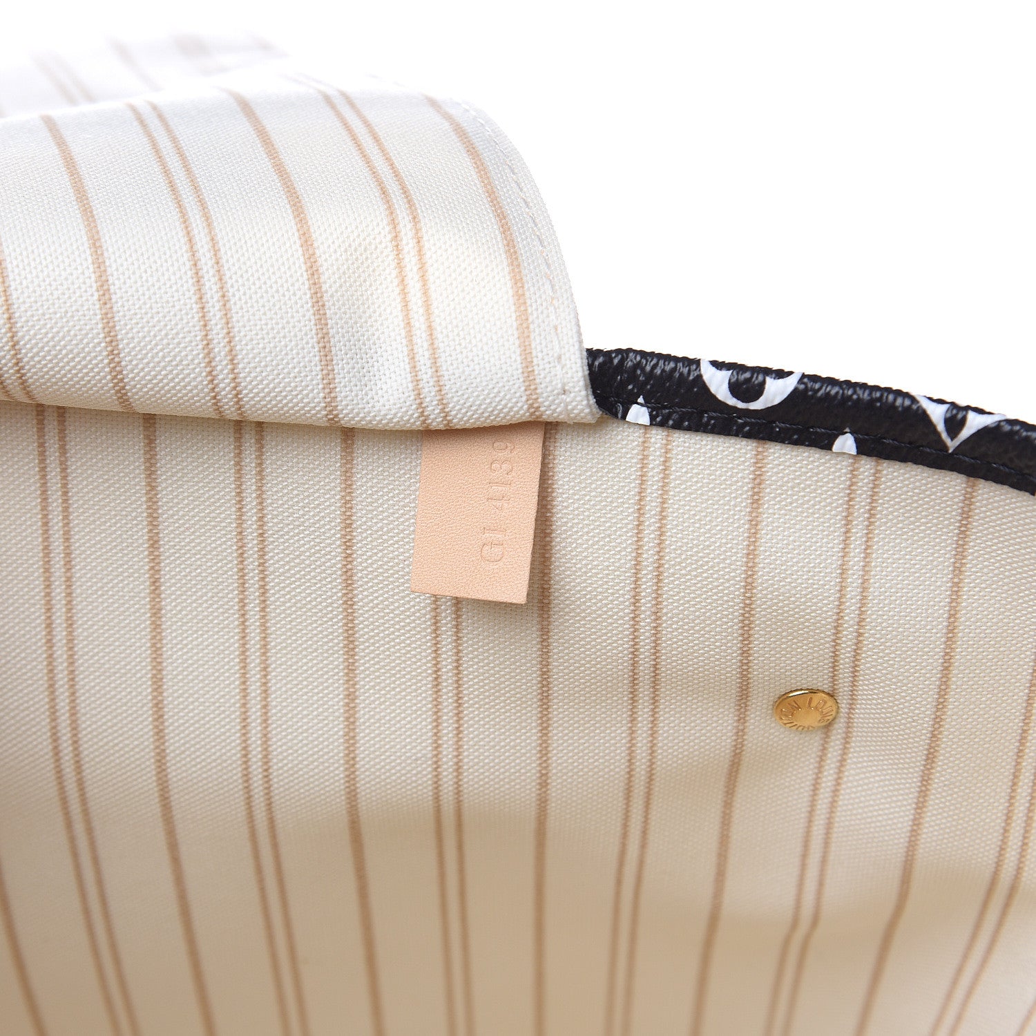 Louis Vuitton Monogram Giant Jungle Neverfull MM Ivory 7 of 10