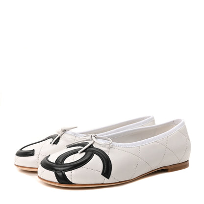 Chanel Lambskin Quilted CC Cambon Ballet Flats 35 White Black 4 of 10