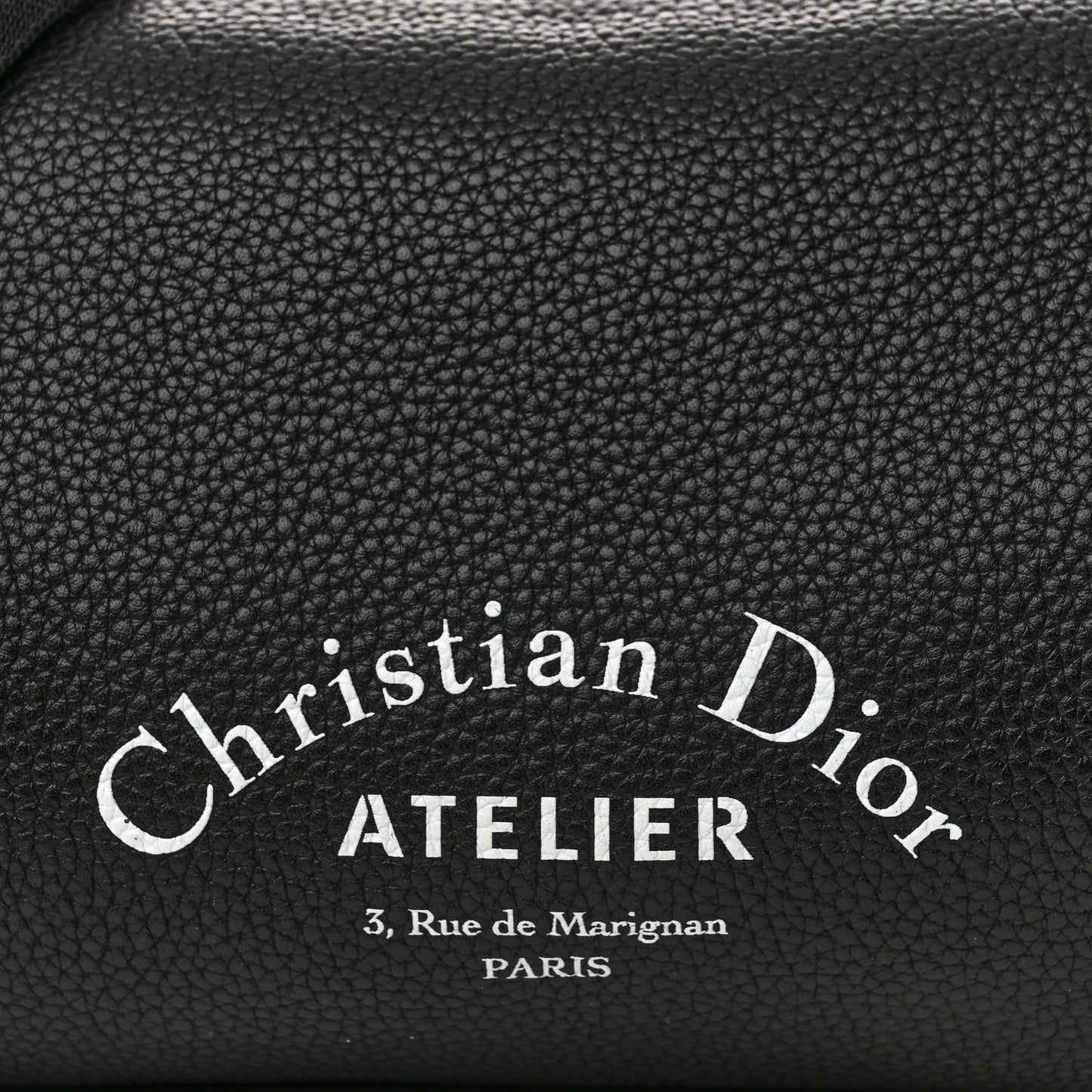 HOMME Grained Calfskin Mens Roller Pouch Black