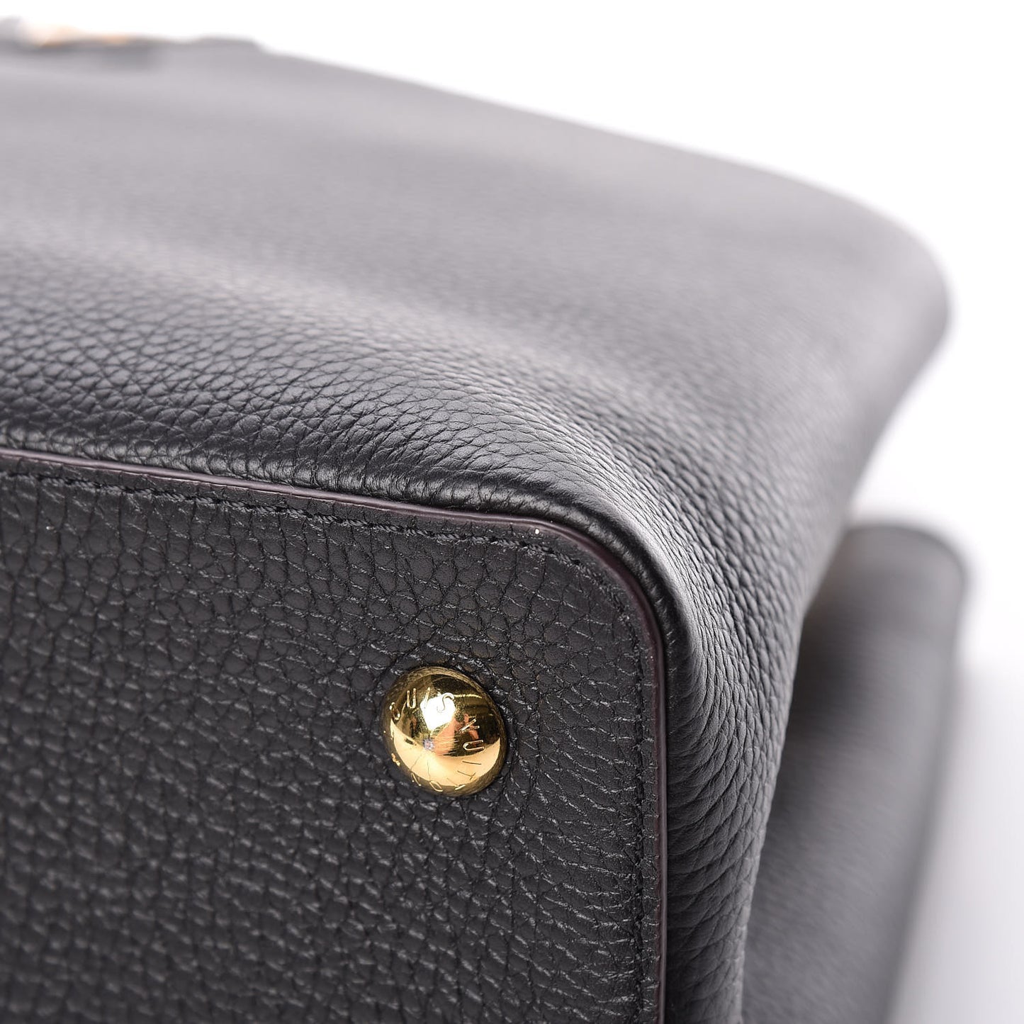 Taurillon Capucines MM Black
