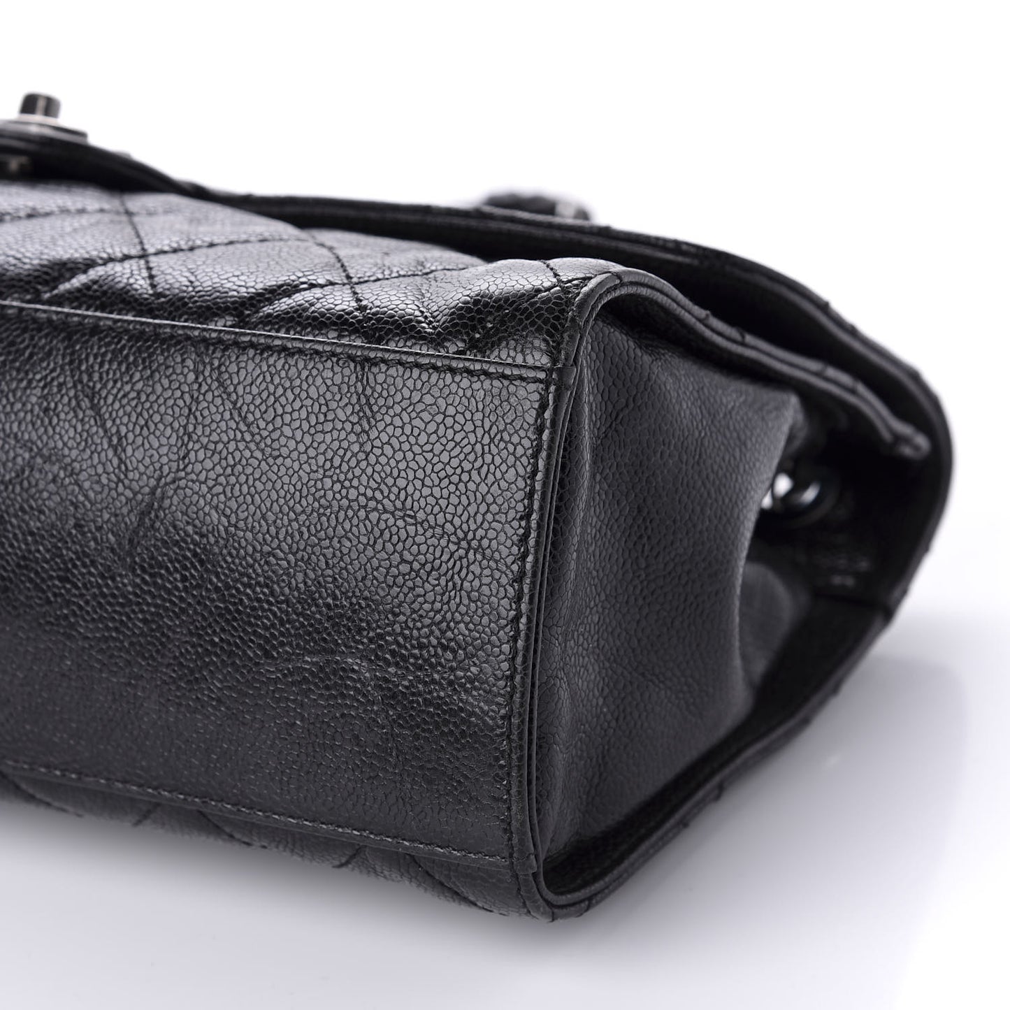 Crumpled Grained Calfskin Jumbo CC Crave Flap Black