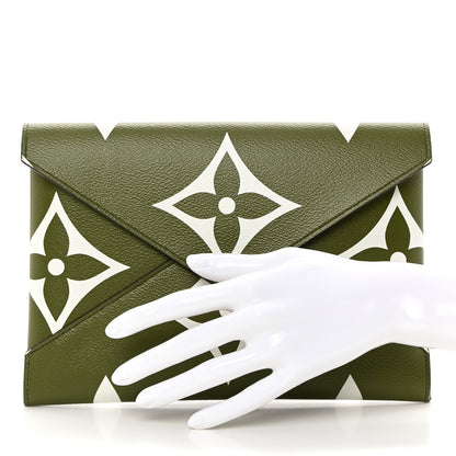 Louis Vuitton Monogram Giant Kirigami Pochette Set 2 of 11