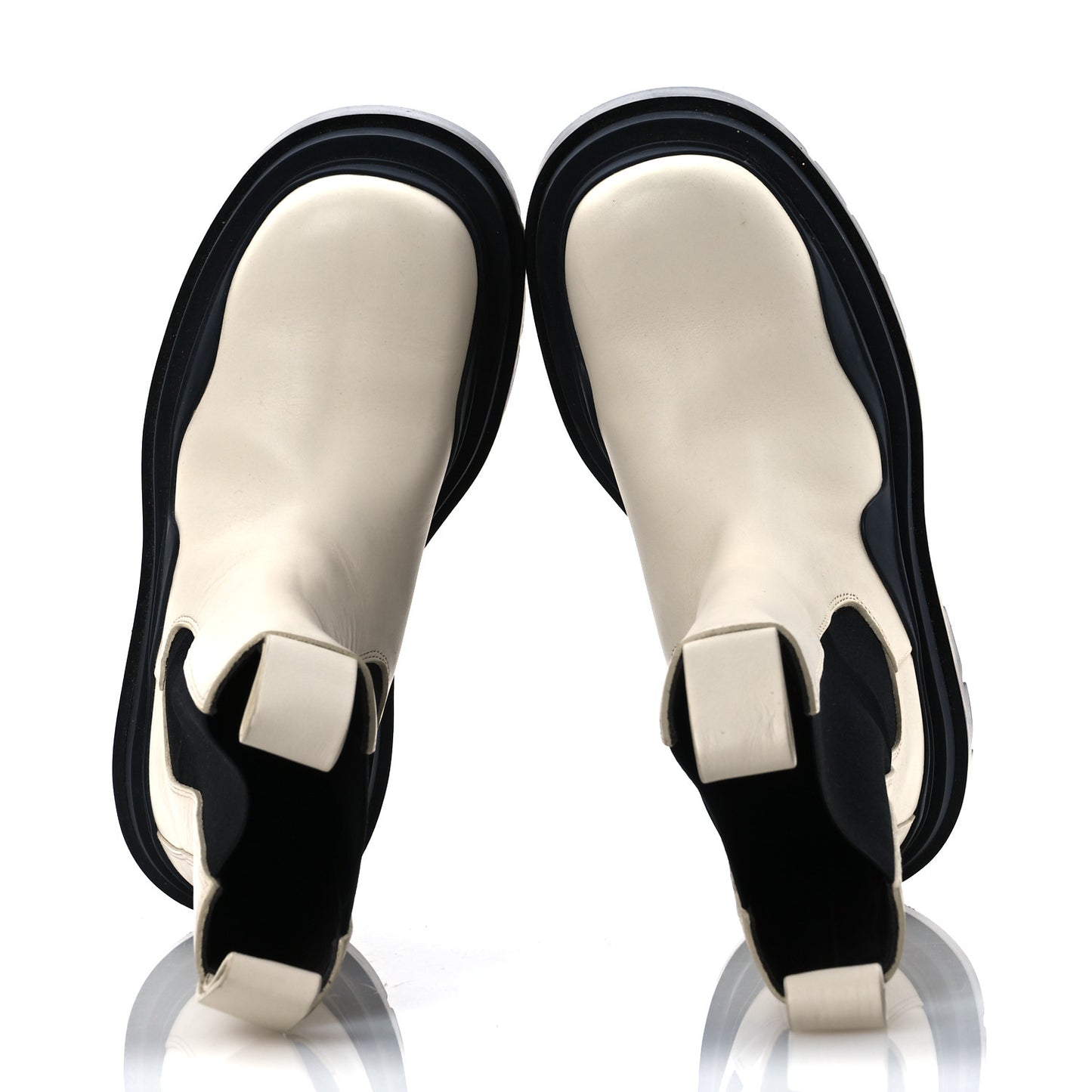 Calfskin The Tire Chelsea Boots 35 Sea Salt Black