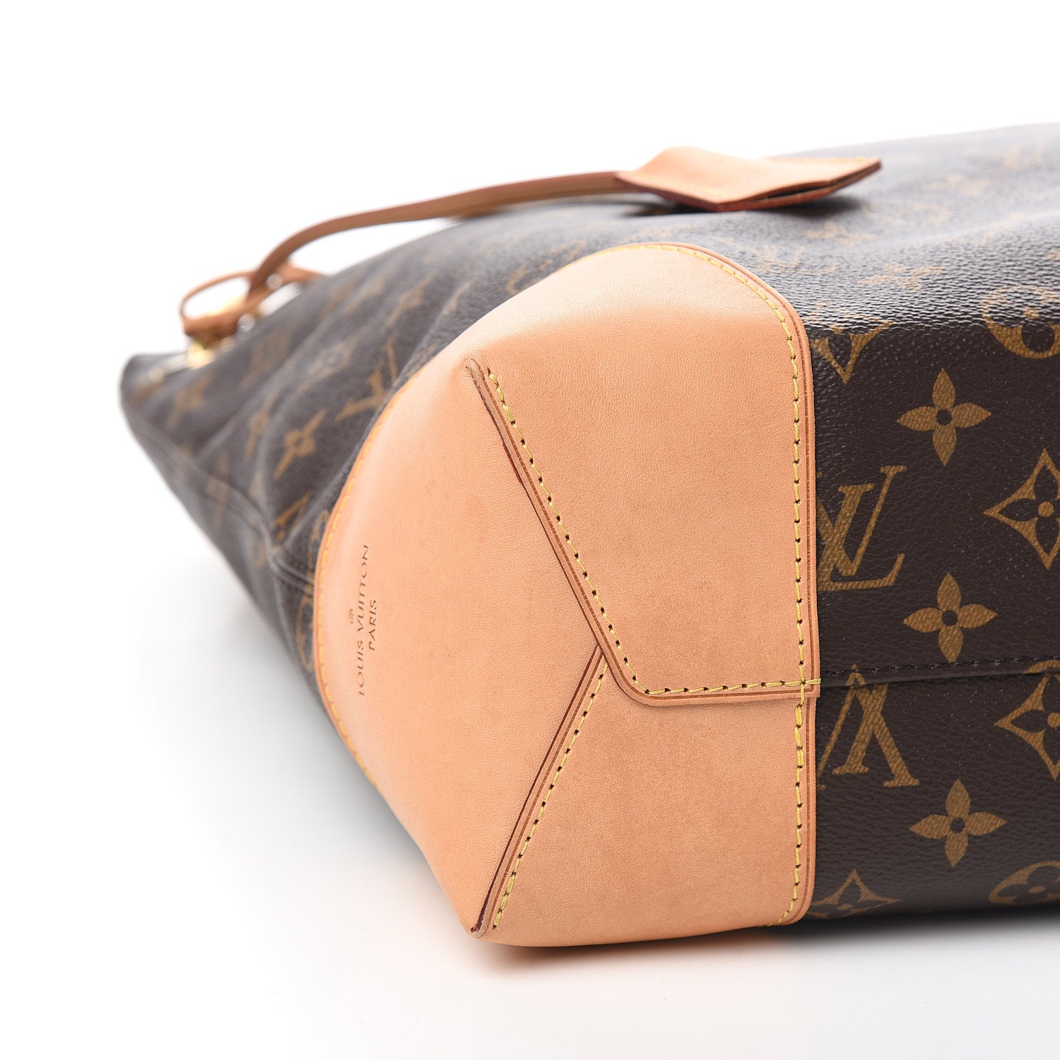 Louis Vuitton Monogram Berri MM 6 of 9