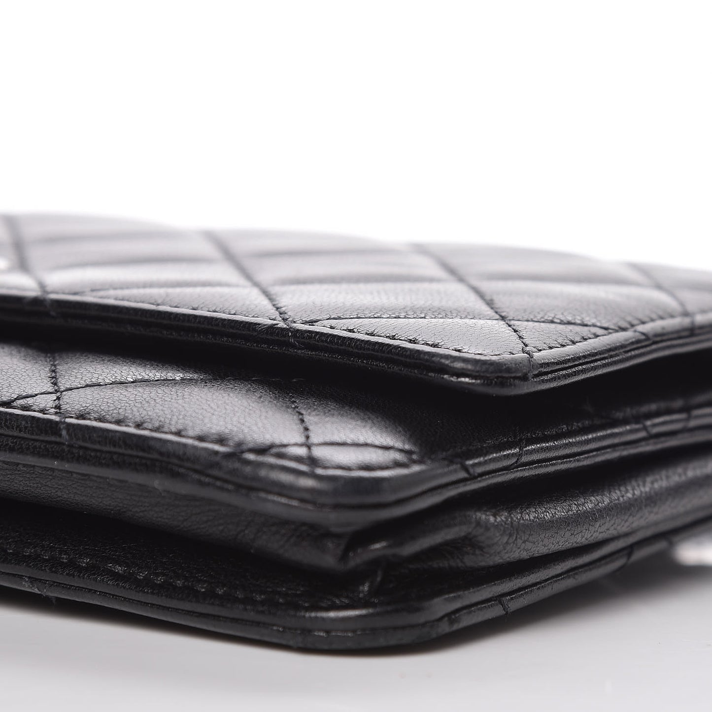 Lambskin Quilted Wallet On Chain WOC Black