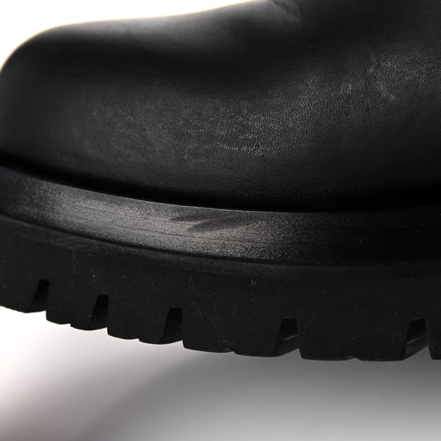Calfskin The Lug Chelsea Boots 37.5 Black