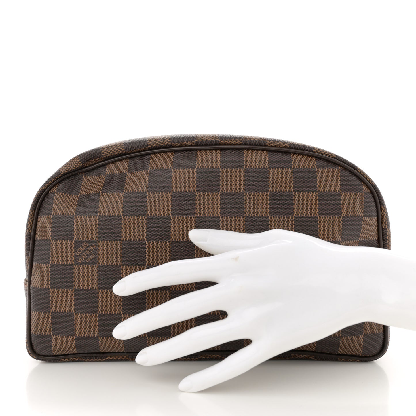 Damier Ebene Toiletry Bag 25