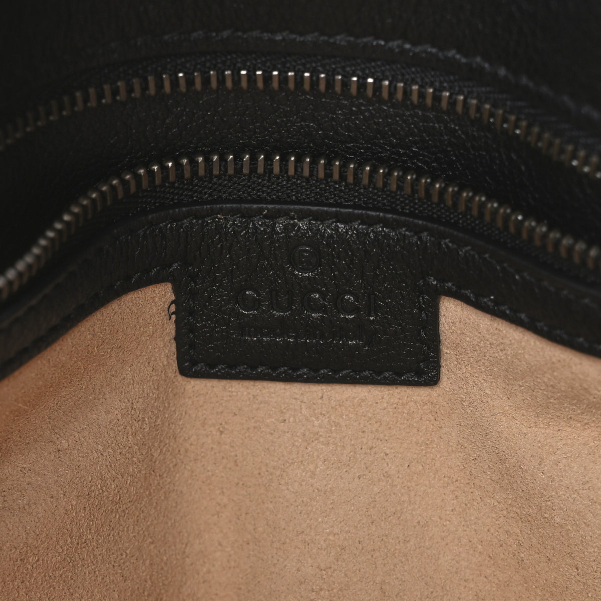 Softy Wonka Textured Dollar Calfskin Medium Diana Shoulder Bag Black