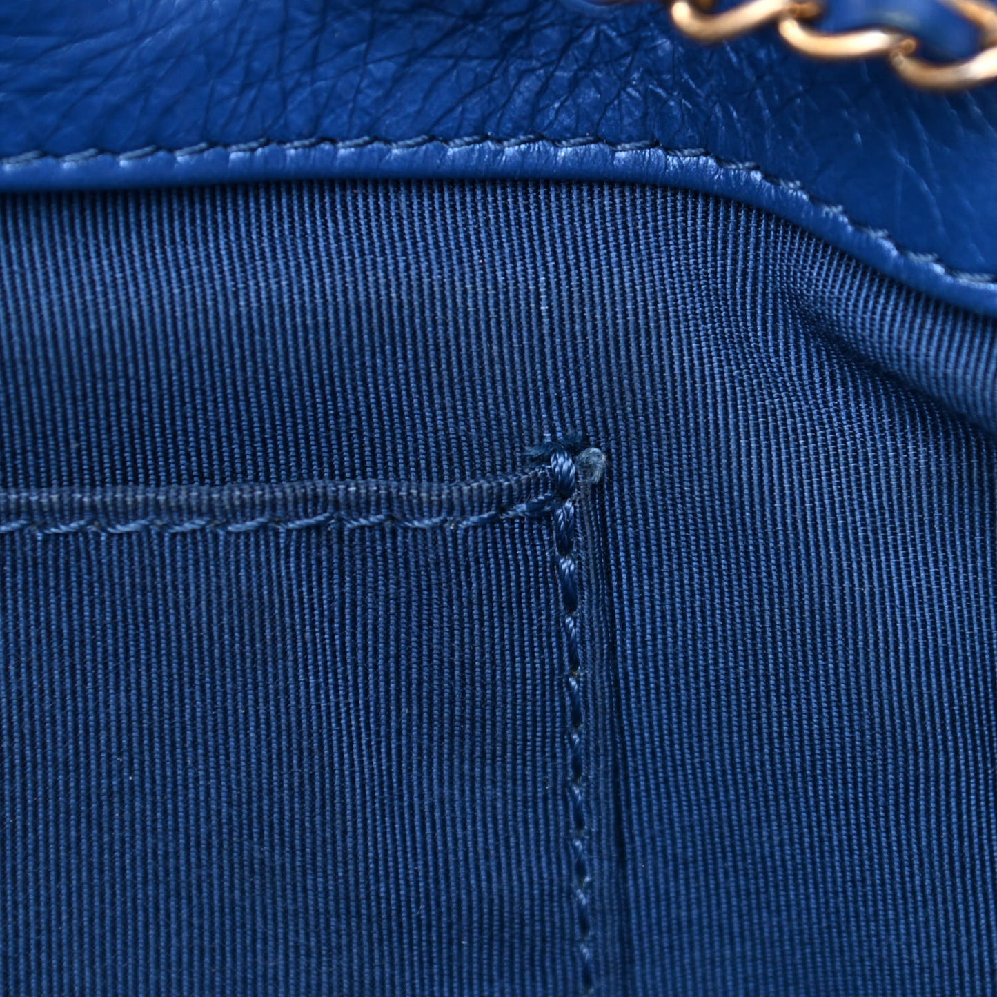 Calfskin Front Zip CC Drawstring Chain Drawstring Tote Blue